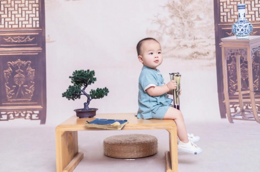 枝江宝宝吃迷糊奶如何纠正